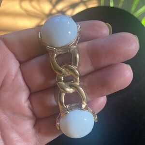 Elegant Gold and White Chain Link Bracelet